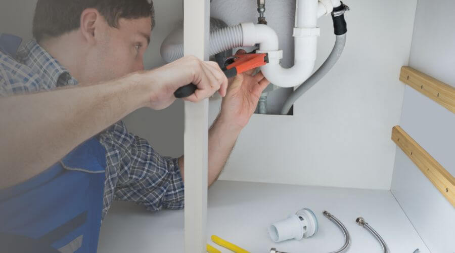 Professional expert plumbing services in Bluffton, IN